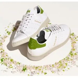 Star Wars x adidas Stan Smith Yoda, Size Women’s Size 8, Men’s Size 7